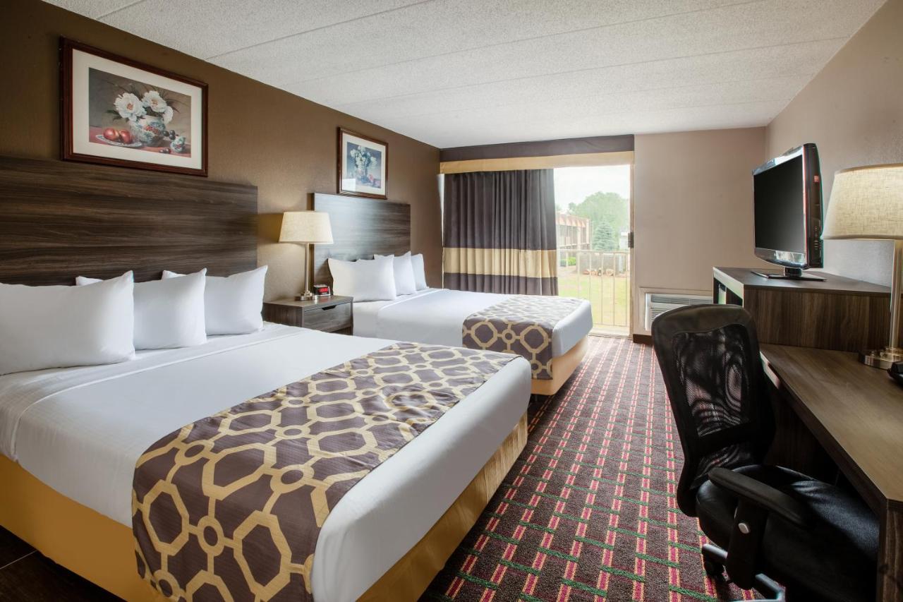 Baymont By Wyndham Northwood Motel Ngoại thất bức ảnh