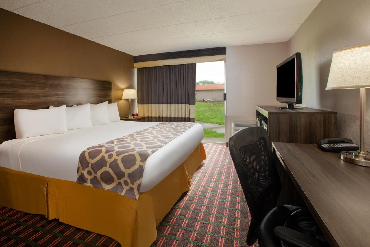 Baymont By Wyndham Northwood Motel Ngoại thất bức ảnh