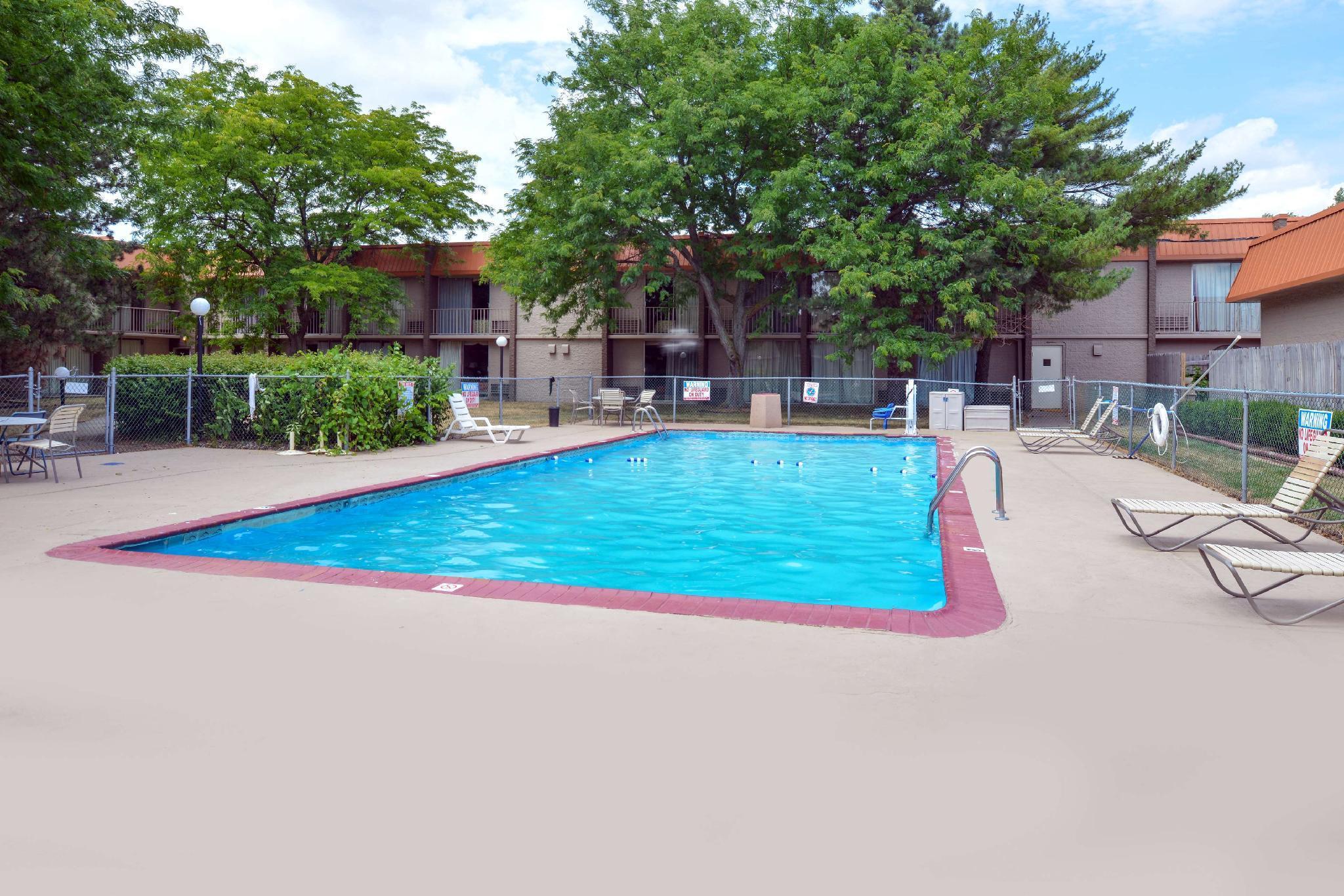 Baymont By Wyndham Northwood Motel Ngoại thất bức ảnh