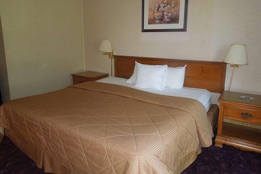 Baymont By Wyndham Northwood Motel Phòng bức ảnh