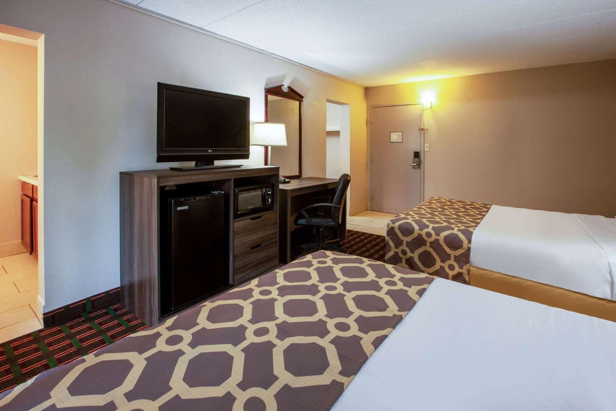 Baymont By Wyndham Northwood Motel Ngoại thất bức ảnh